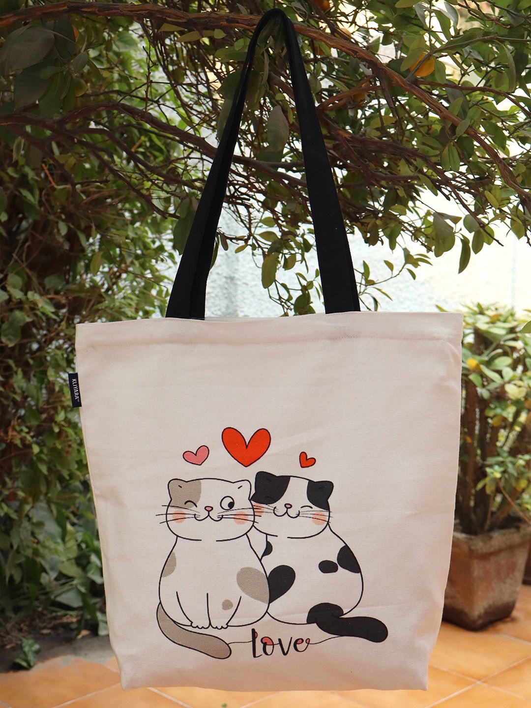 

KLIYARA Printed Oversized Shopper Tote Bag with Applique, Cream