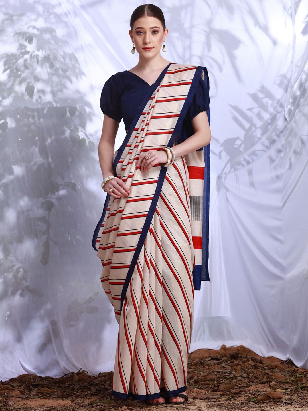 

Mitera Striped Silk Blend Dabu Saree, Cream