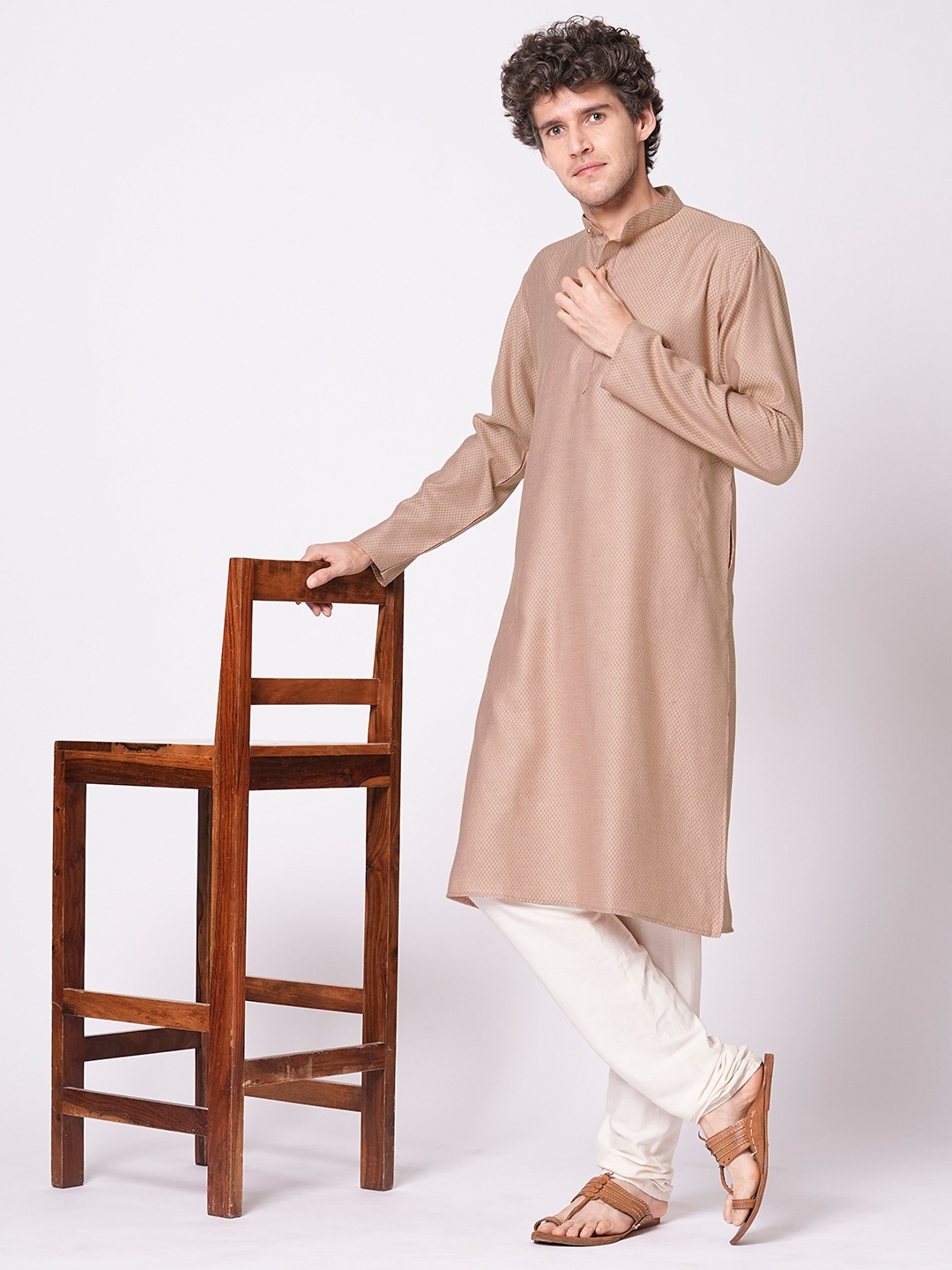 

TRYBUY.IN Men Geometric Woven Design Dobby Cotton Straight Kurta, Beige