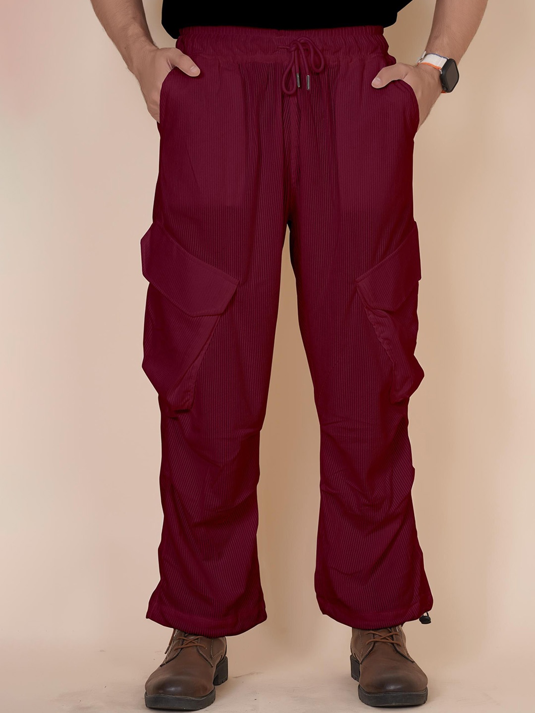 

Moda Rapido Men Cargos Trousers, Maroon