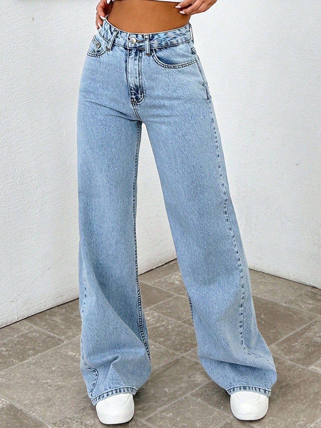 

DressBerry Women Comfort Straight Fit High-Rise Light Fade Acid Wash Stretchable Jeans, Blue