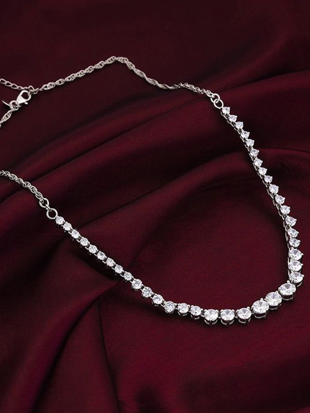 

GIVA Silver Rhodium-Plated Handcrafted Necklace