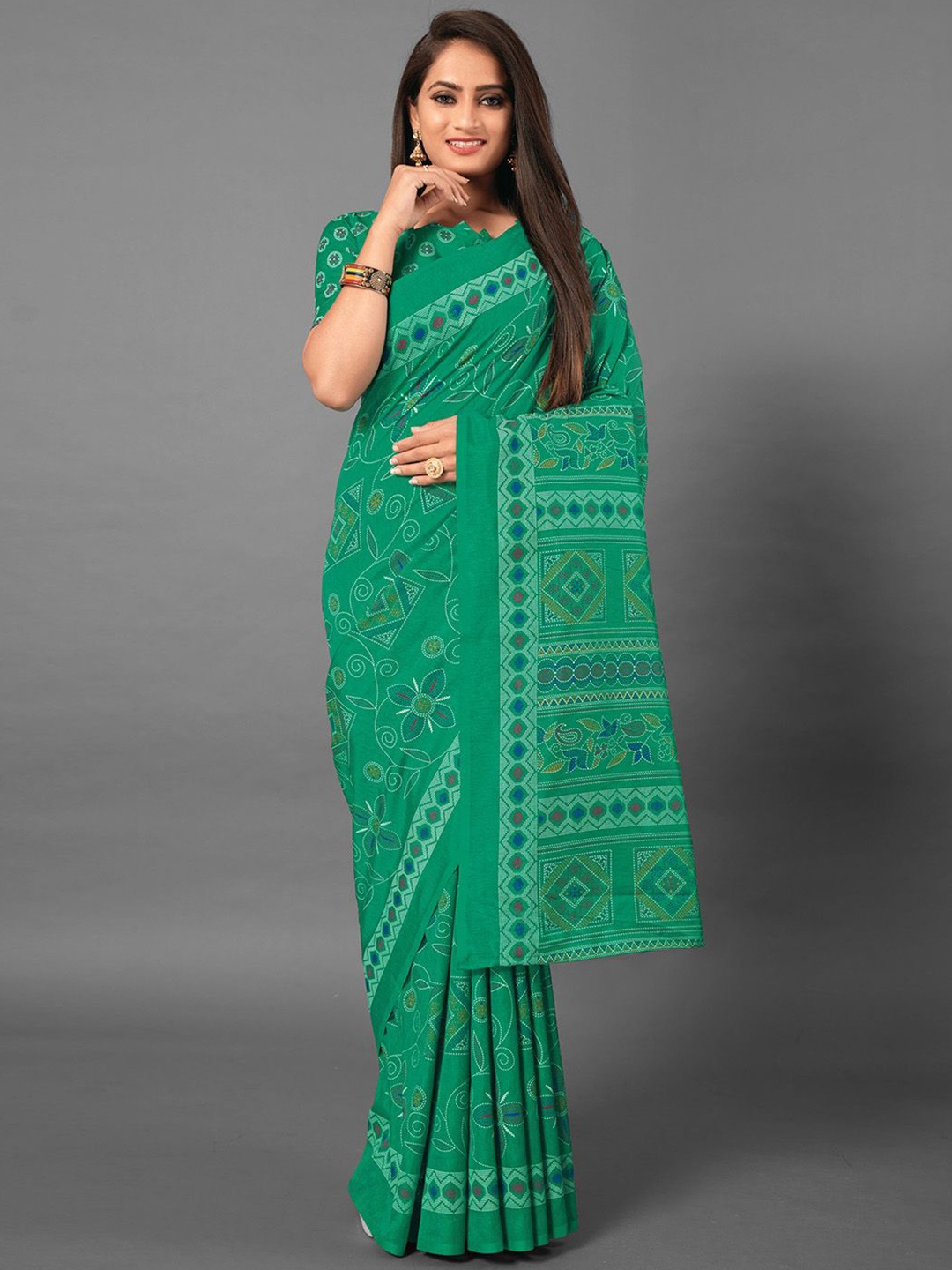 

Mitera Floral Silk Blend Saree, Green