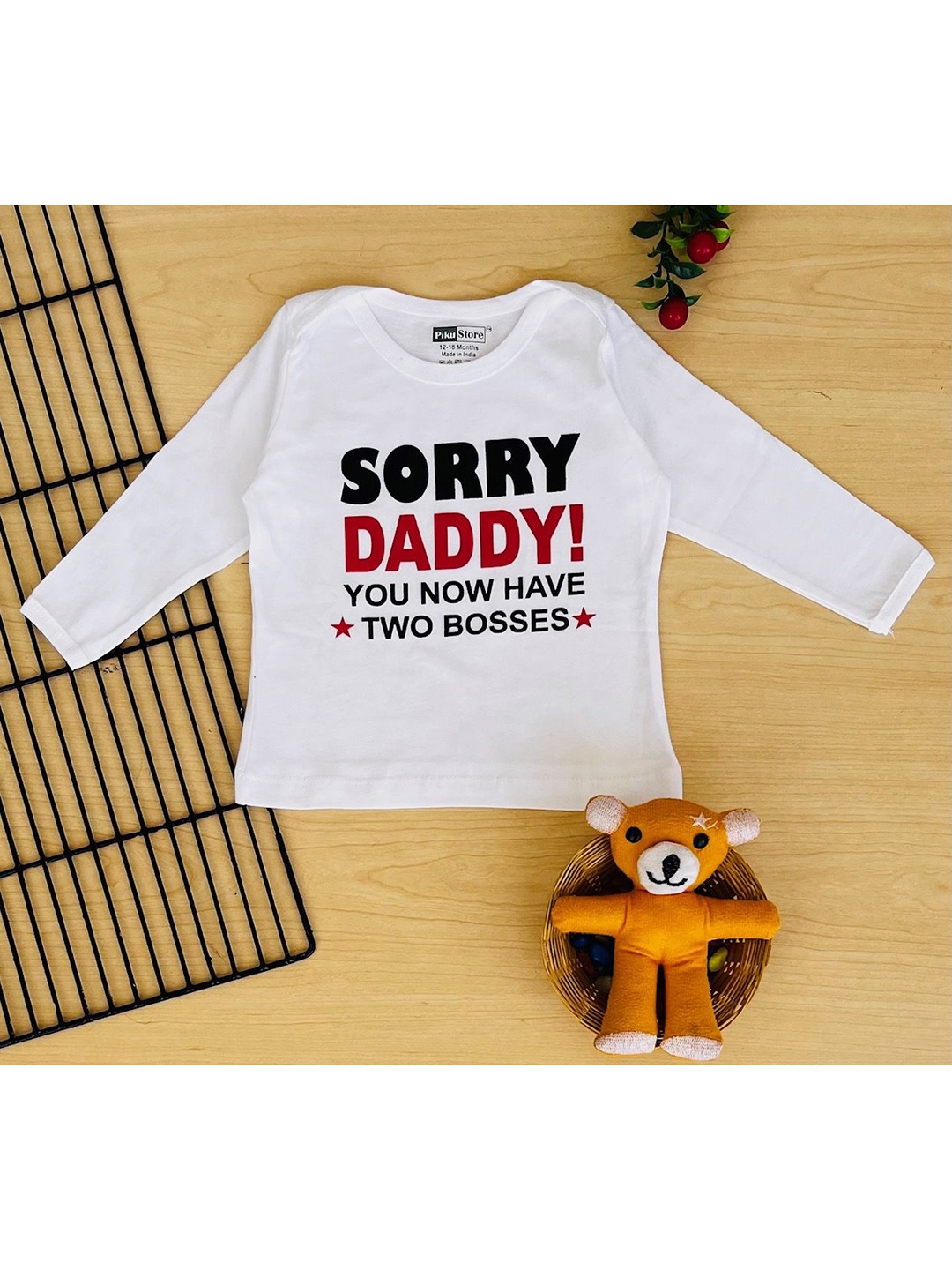 

Kidloo Kids Printed T-shirt, Off white