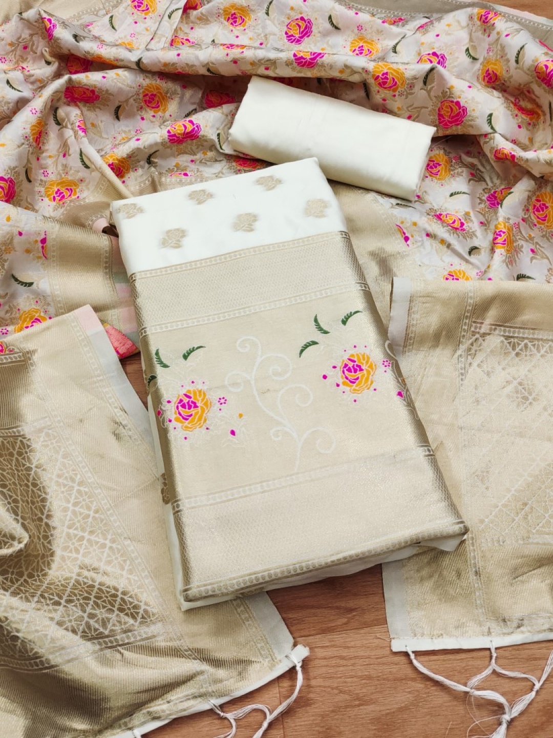 

Rangtulika Floral Woven Design Banarasi Silk Unstitched Dress Material, White