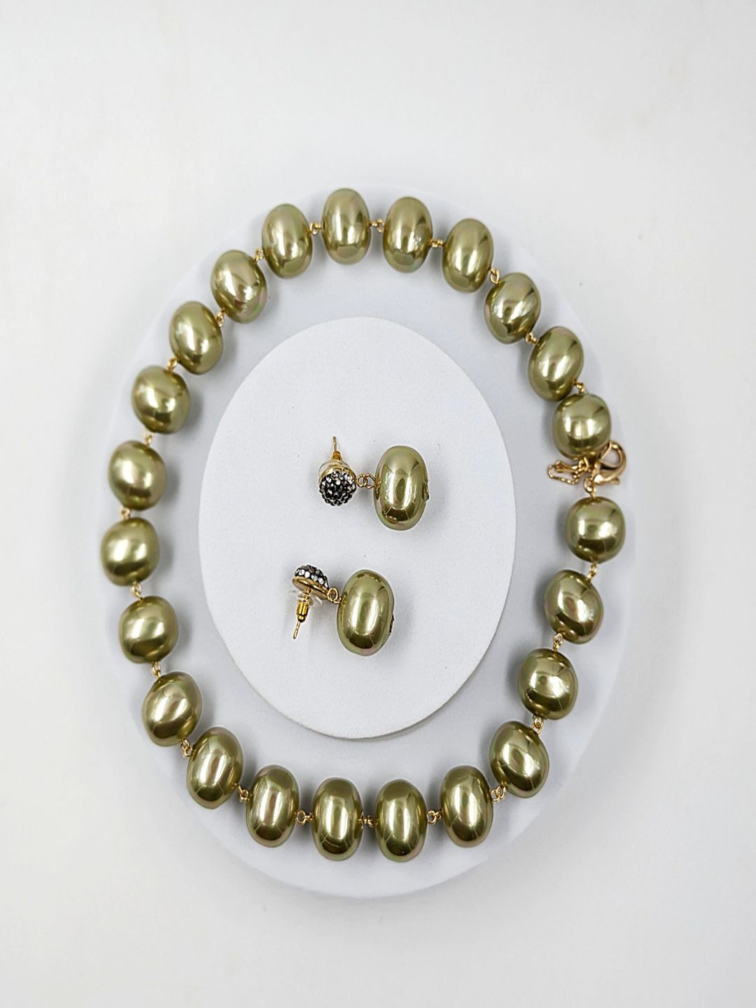 

Stridhan Pearls Beaded Jewellery Set, Gold