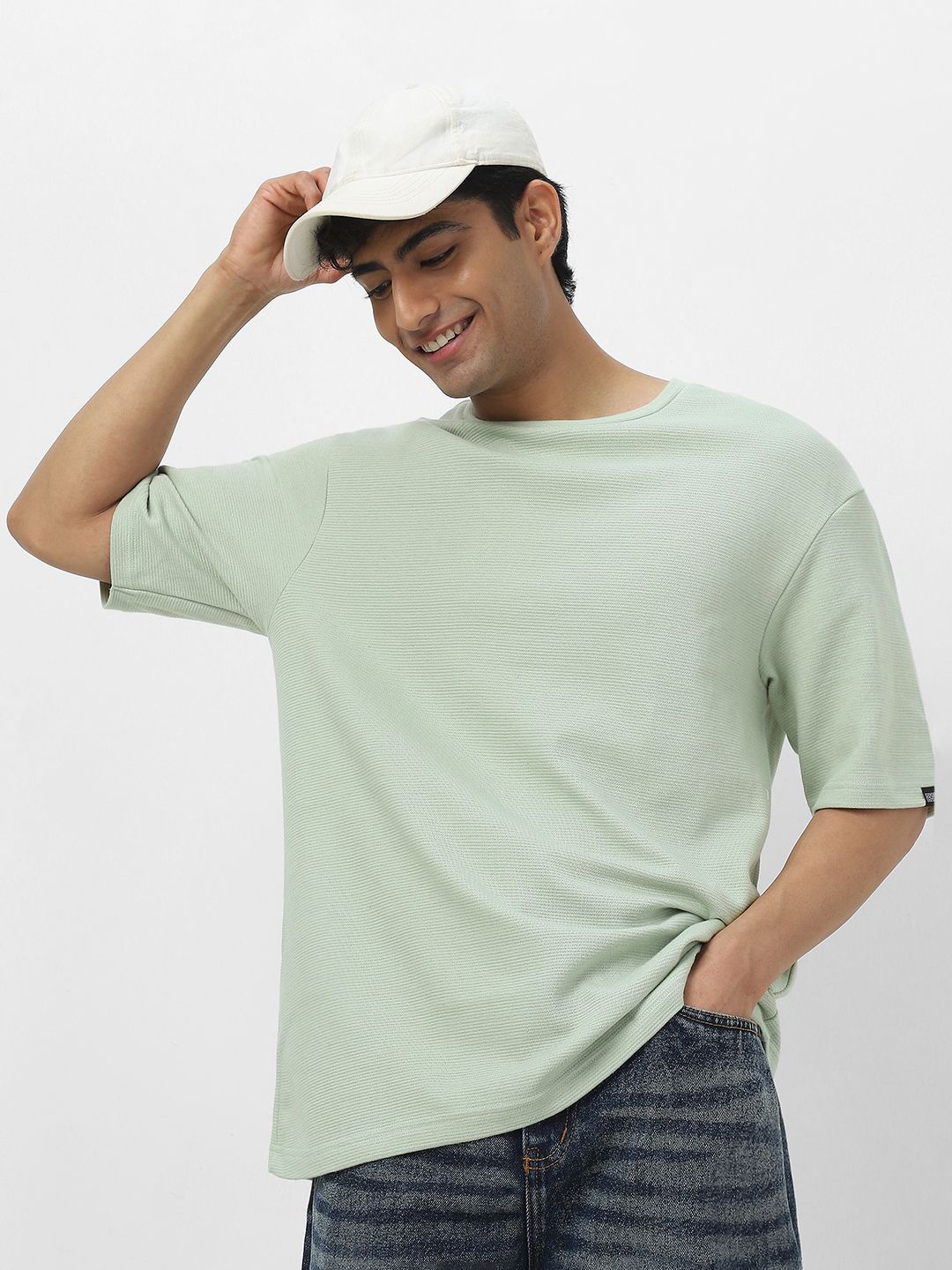 

Urbano Fashion Men's Pastel Green Textured Round Neck Oversized Half Sleeve Cotton T-Shirt