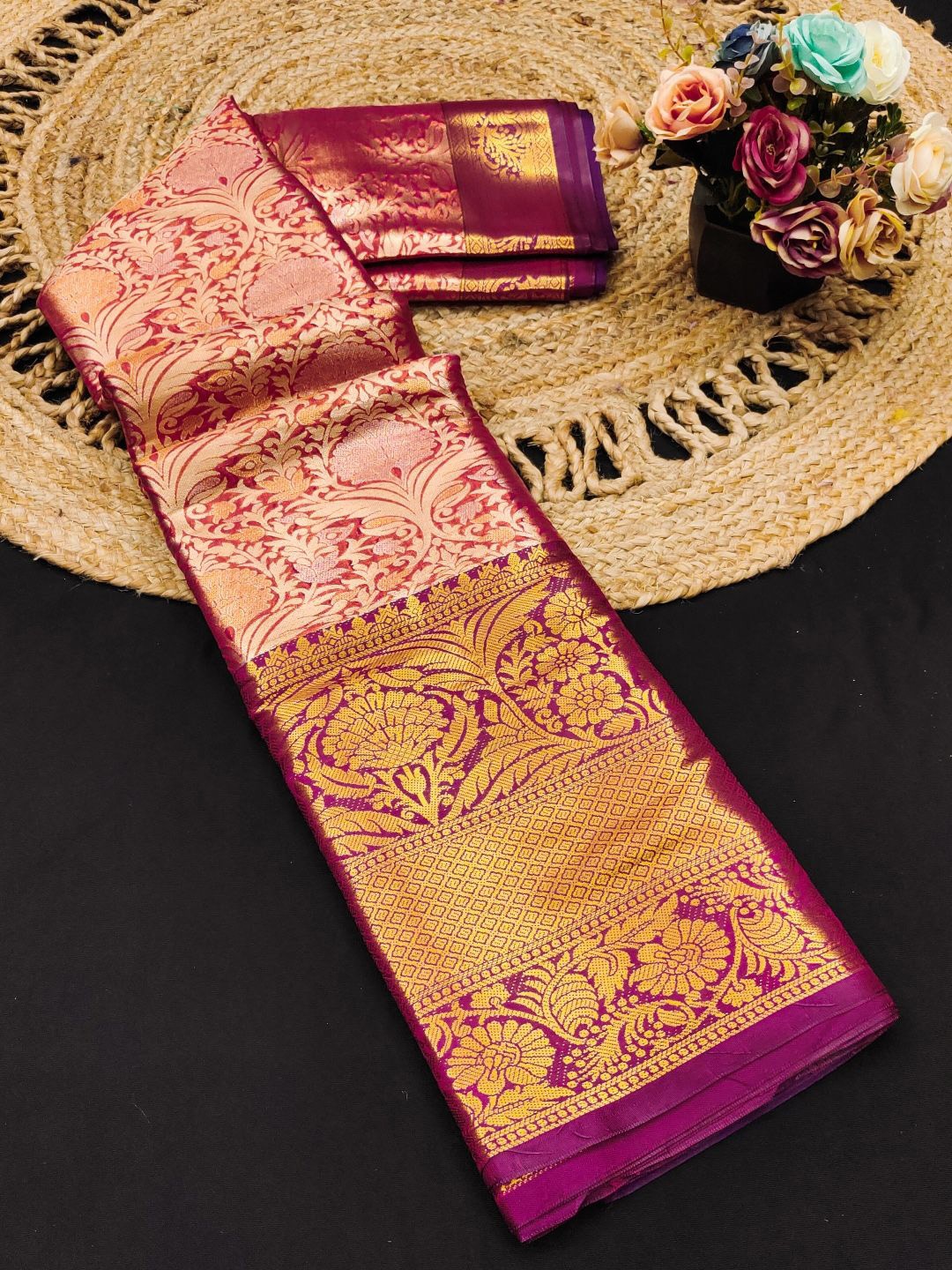 

SILKWEAR Woven Design Zari Pure Silk Kanjeevaram Saree, Red