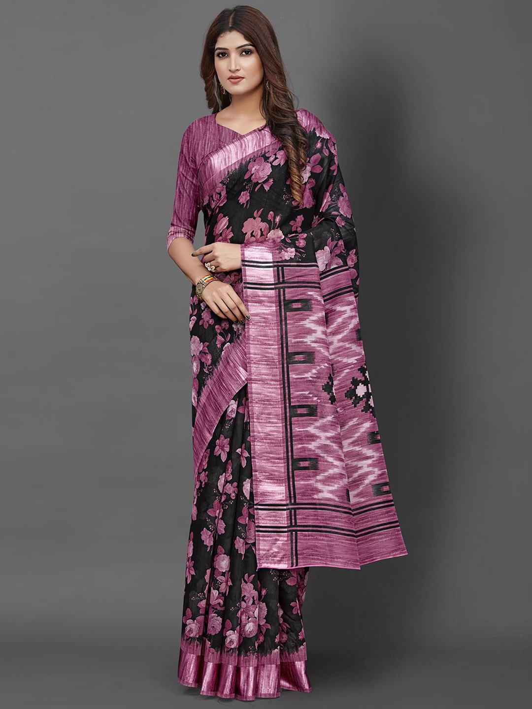 

Mitera Floral Block Print Saree, Black