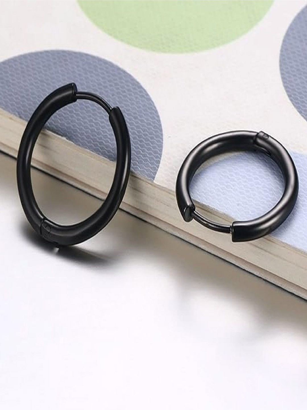 

Crazy Fashion Stainless Steel Circular Hoop Earrings, Black