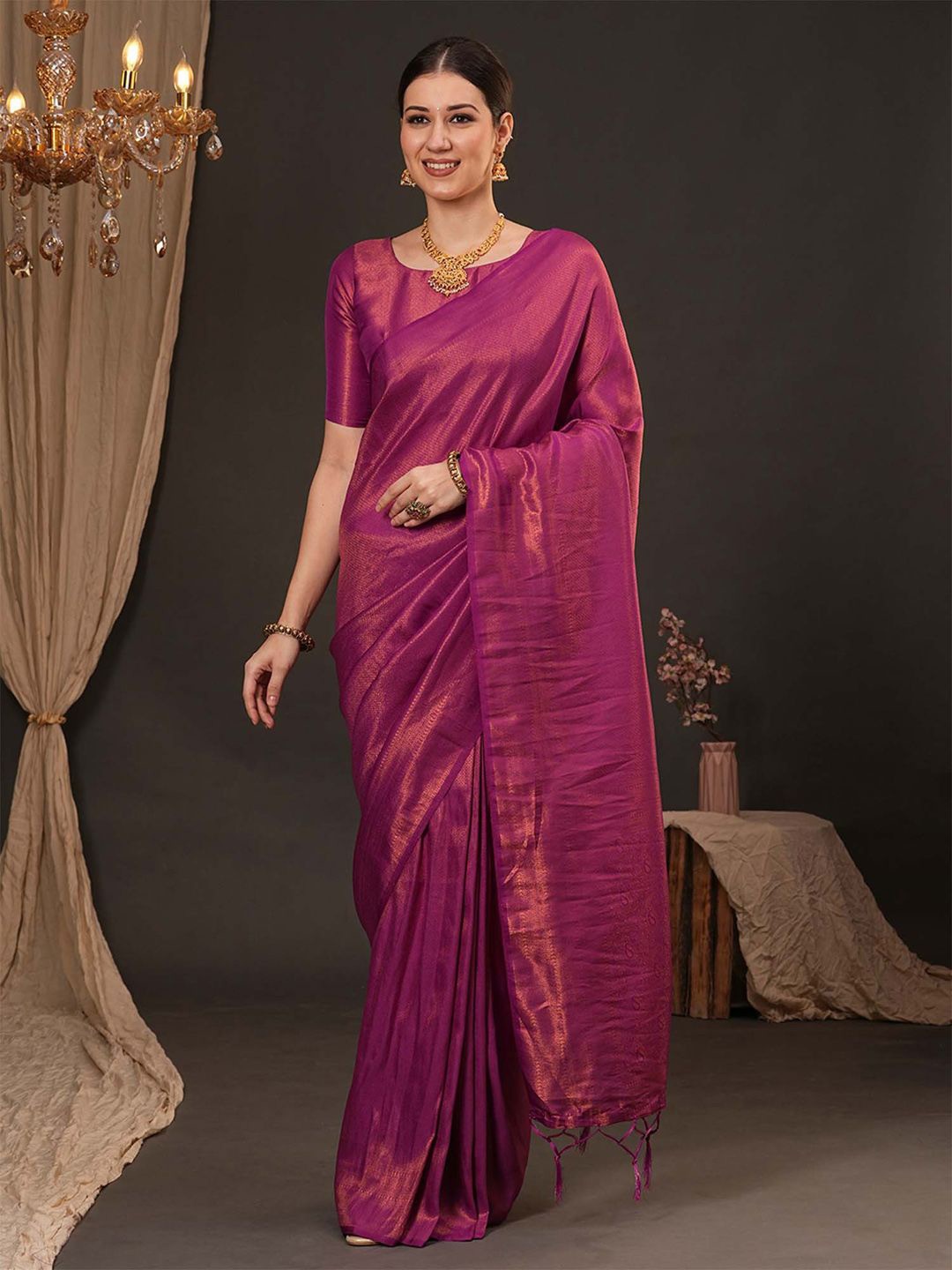 

Mitera Ethnic Motifs Zari Silk Blend Kanjeevaram Saree, Magenta