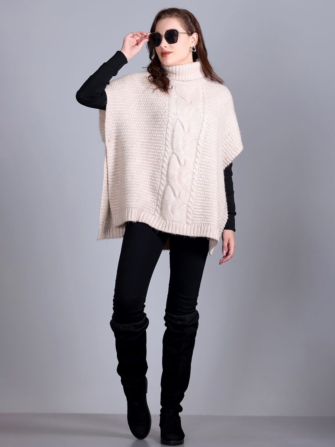 

513 Women Woollen Poncho, Beige