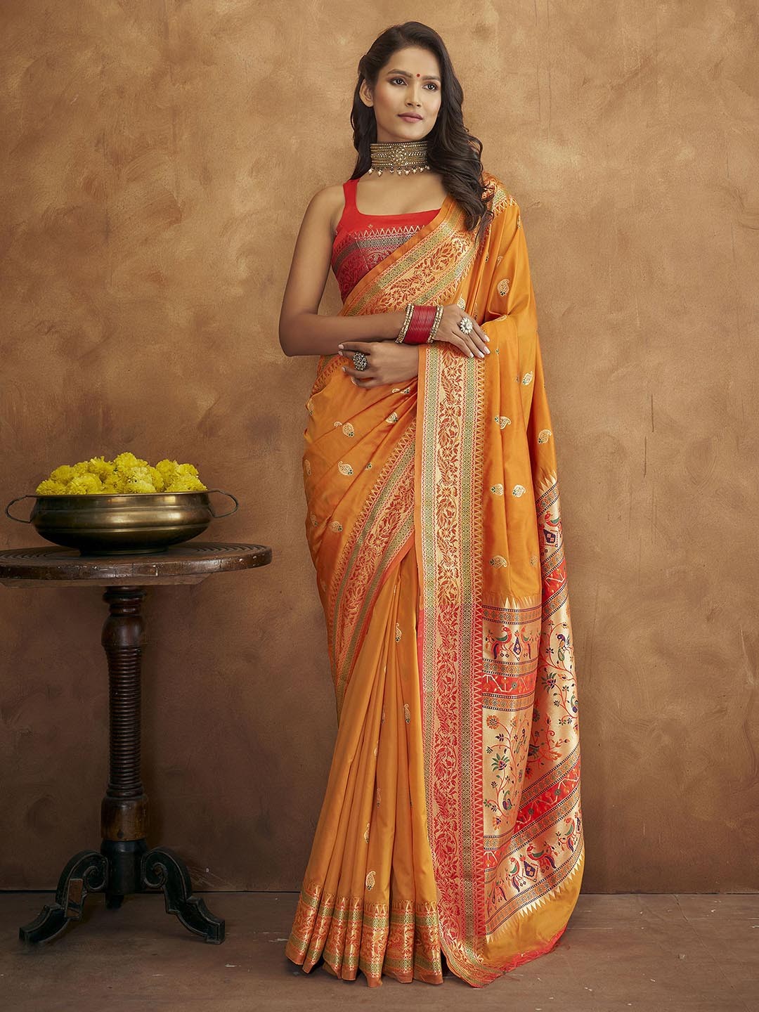

DIVASTRI Woven Design Zari Silk Blend Paithani Saree, Orange