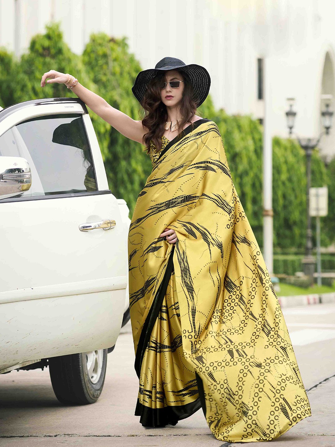 

Blissta Tie and Dye Satin Saree, Yellow