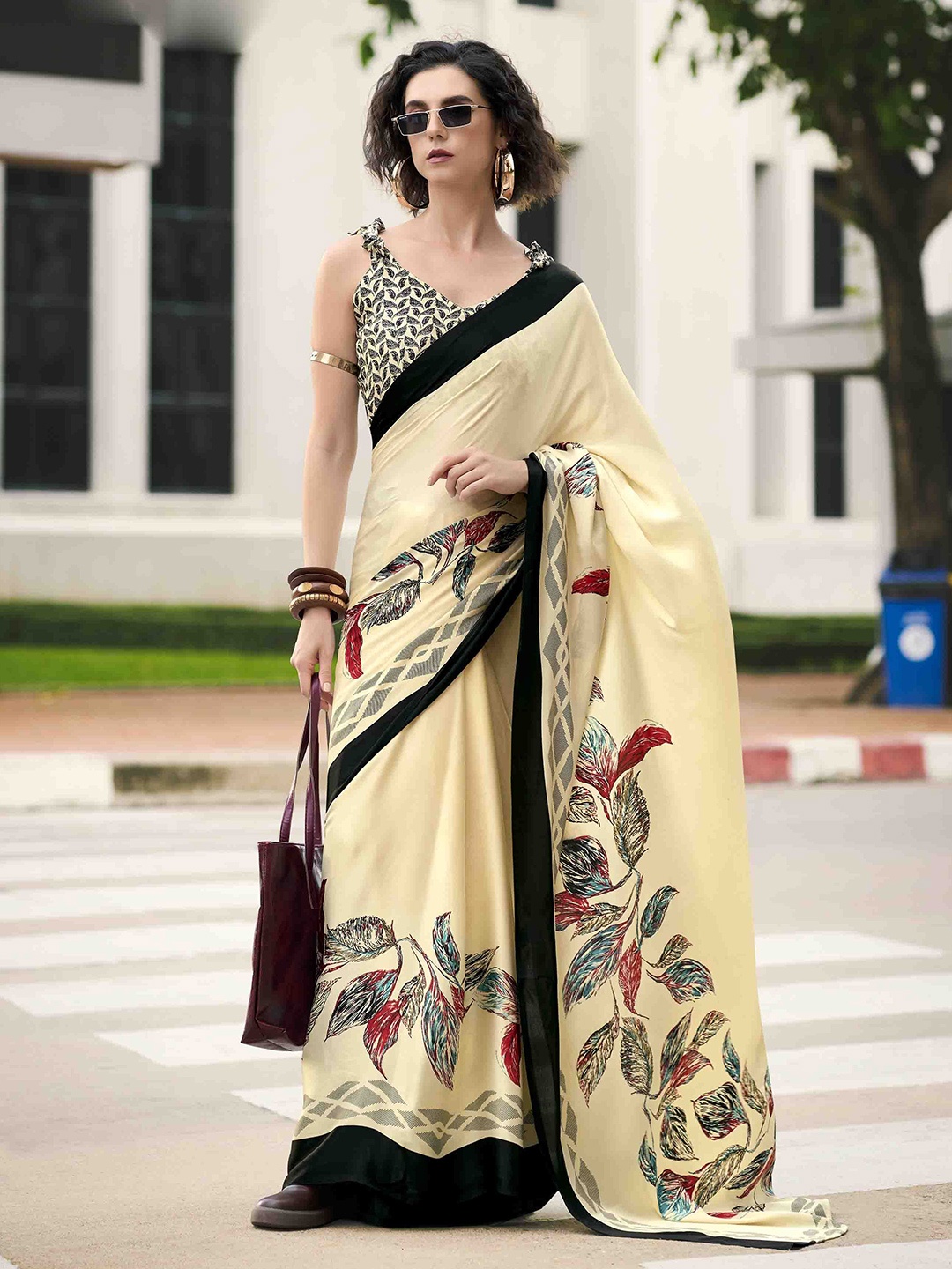 

KIMISHA Floral Satin Saree, Cream