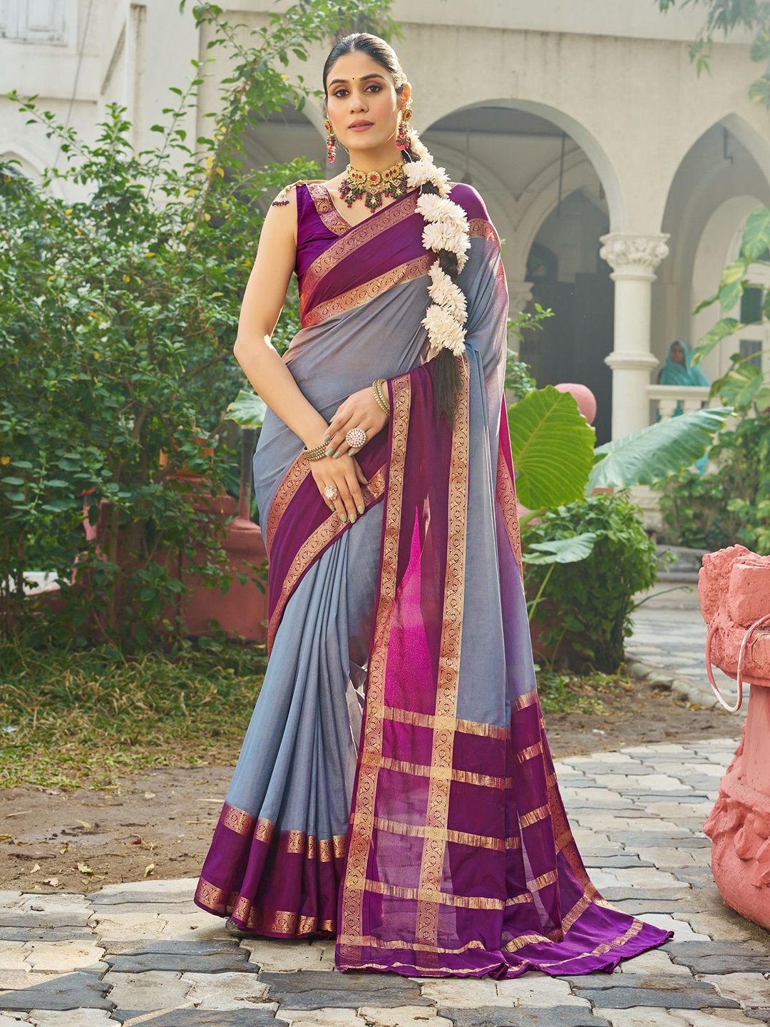 

Sanu Silk Zari Poly Georgette Saree, Grey