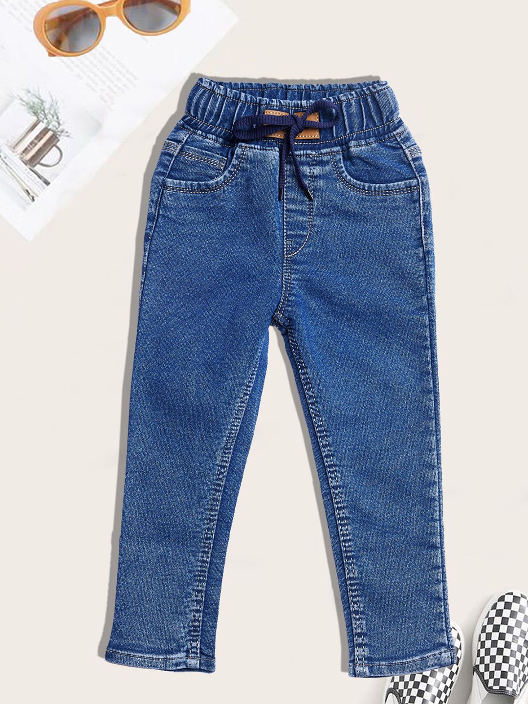 

YK Girls Jogger High-Rise Light Fade Embroidered Jeans, Blue