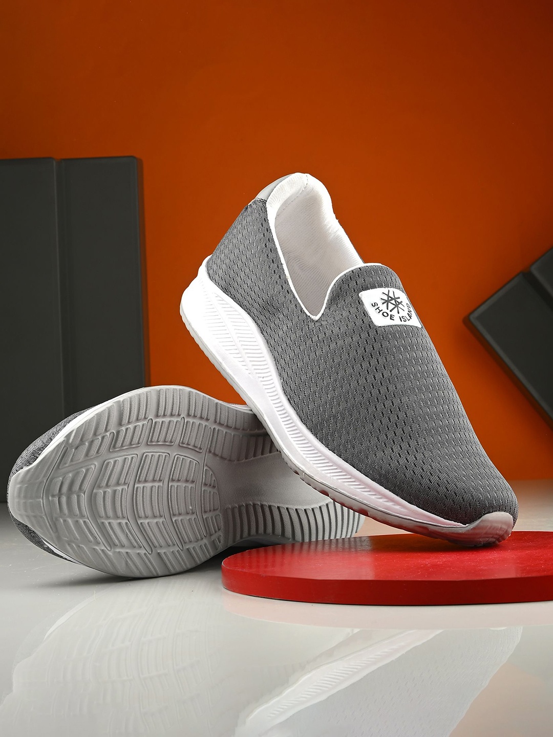 

Shoe Island Men Mesh Running Non-Marking Shoes, Grey