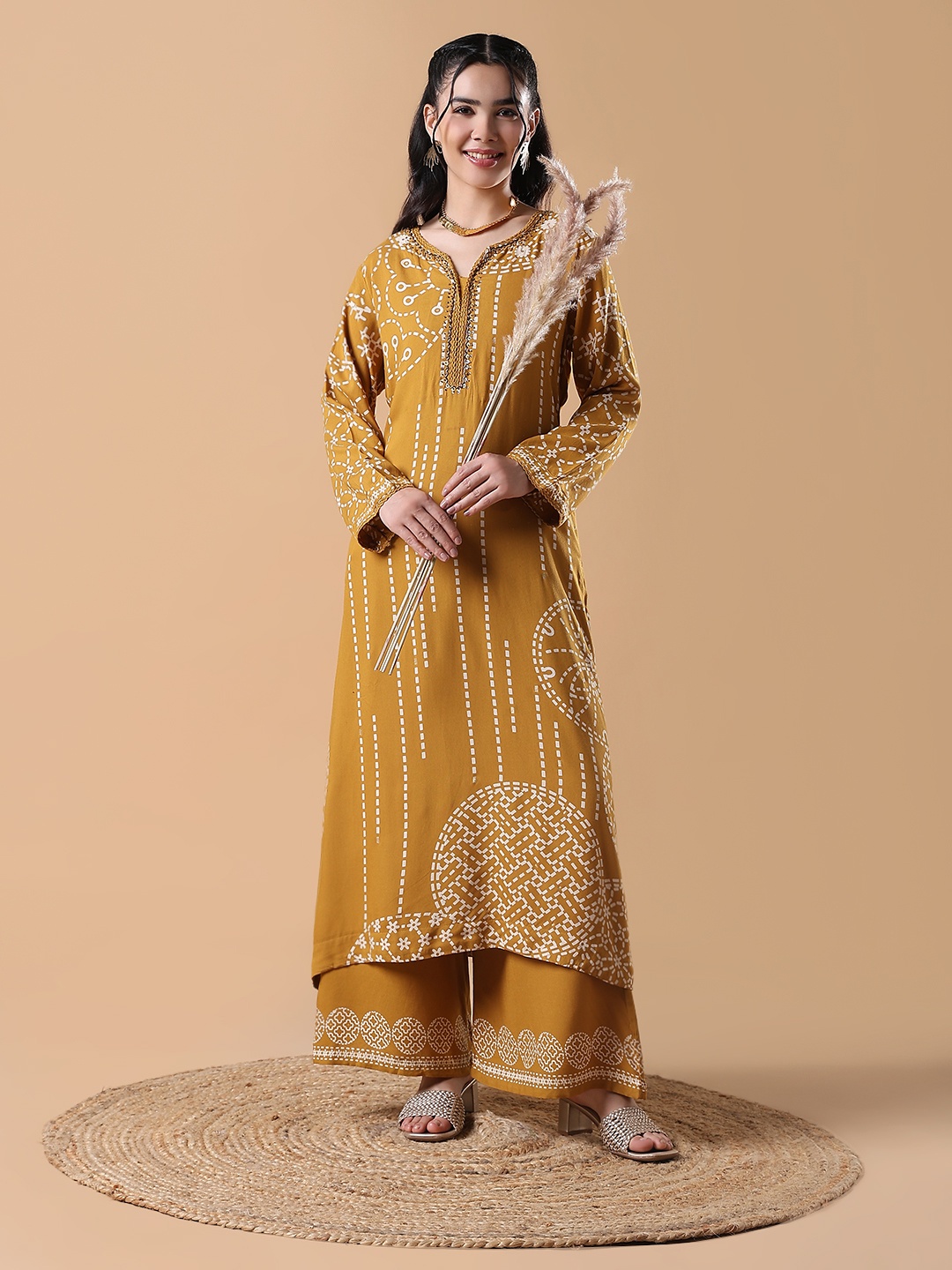 

SHOWOFF Women Ethnic Motifs Printed Regular Beads and Stones Kurta with Trousers, Mustard