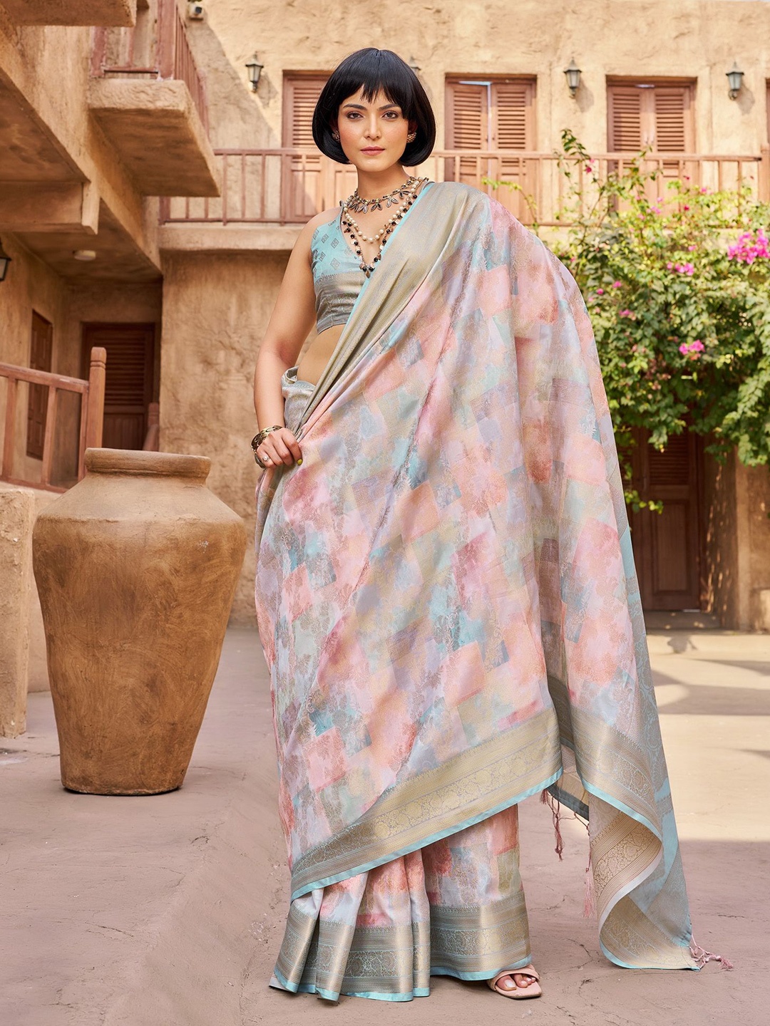 

Sanu Silk Floral Zari Silk Blend Tussar Saree, Blue