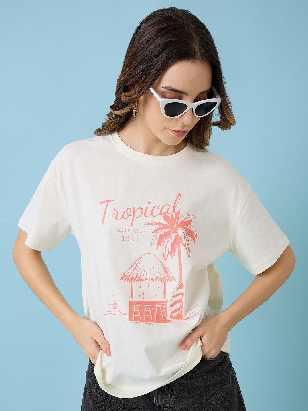 

Mast & Harbour Women Printed Tropical T-shirt, Off white