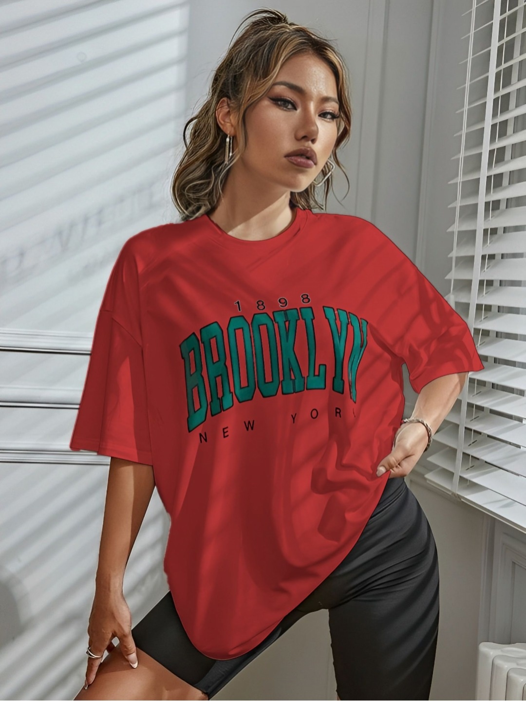 

SZN Women Printed Pockets T-shirt, Red