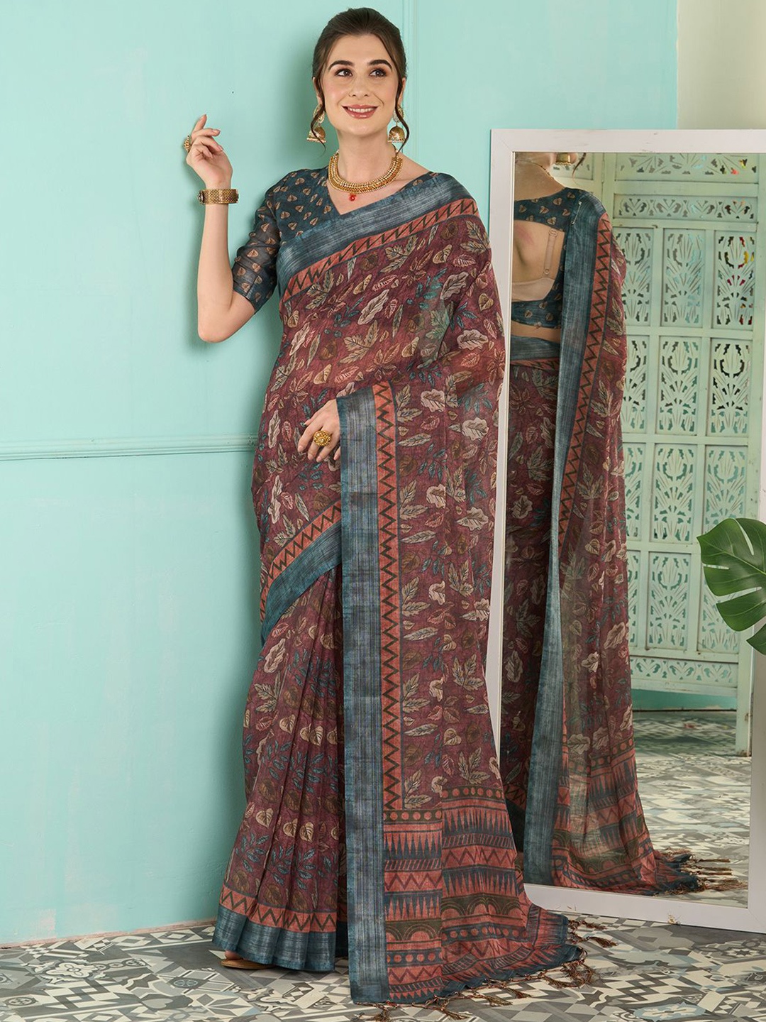 

Mitera Floral Linen Blend Saree, Brown