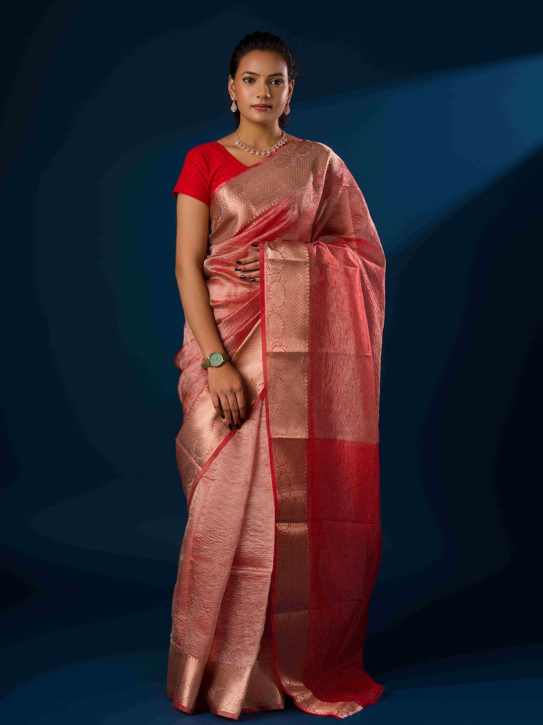 

KCPC BANDHANI Woven Design Zari Tissue Handloom Banarasi Saree, Peach