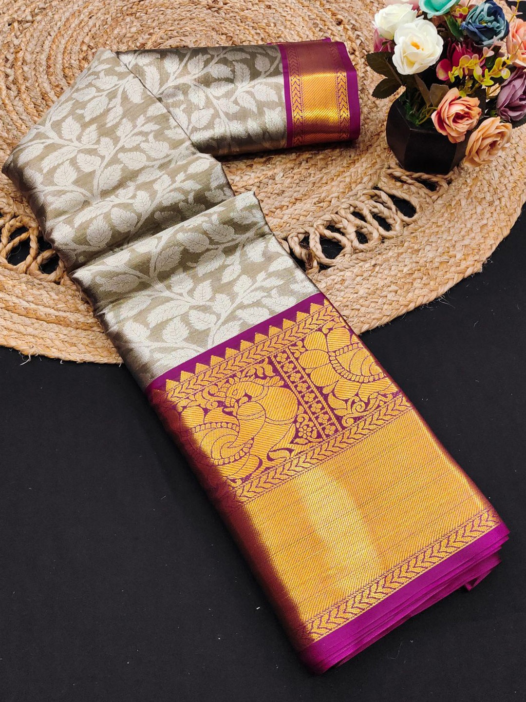 

yourwish Woven Design Zari Pure Silk Kanjeevaram Saree, Brown