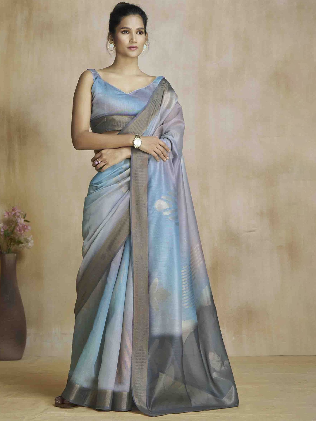 

DIVASTRI Woven Design Zari Silk Blend Saree, Blue