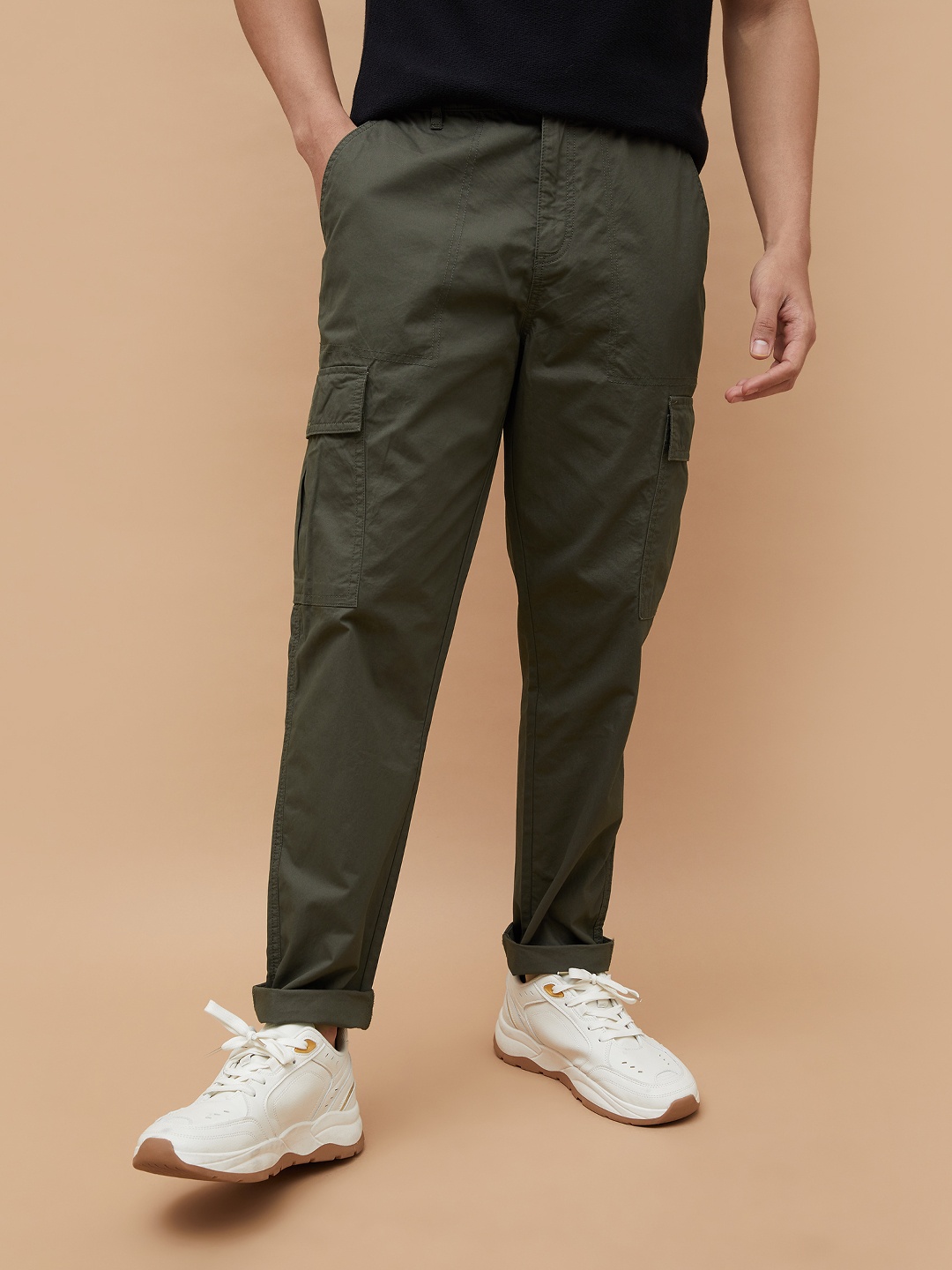

Fame Forever by Lifestyle Men Cargos Trousers, Olive