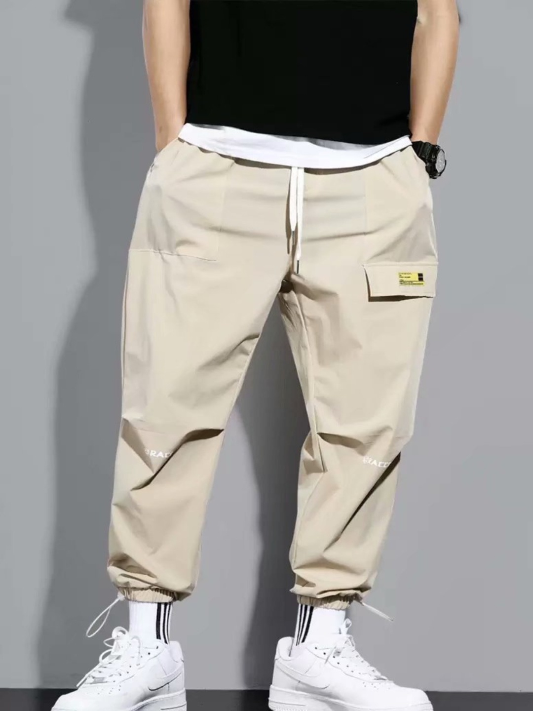 

HERE&NOW Men Joggers Trousers, Cream