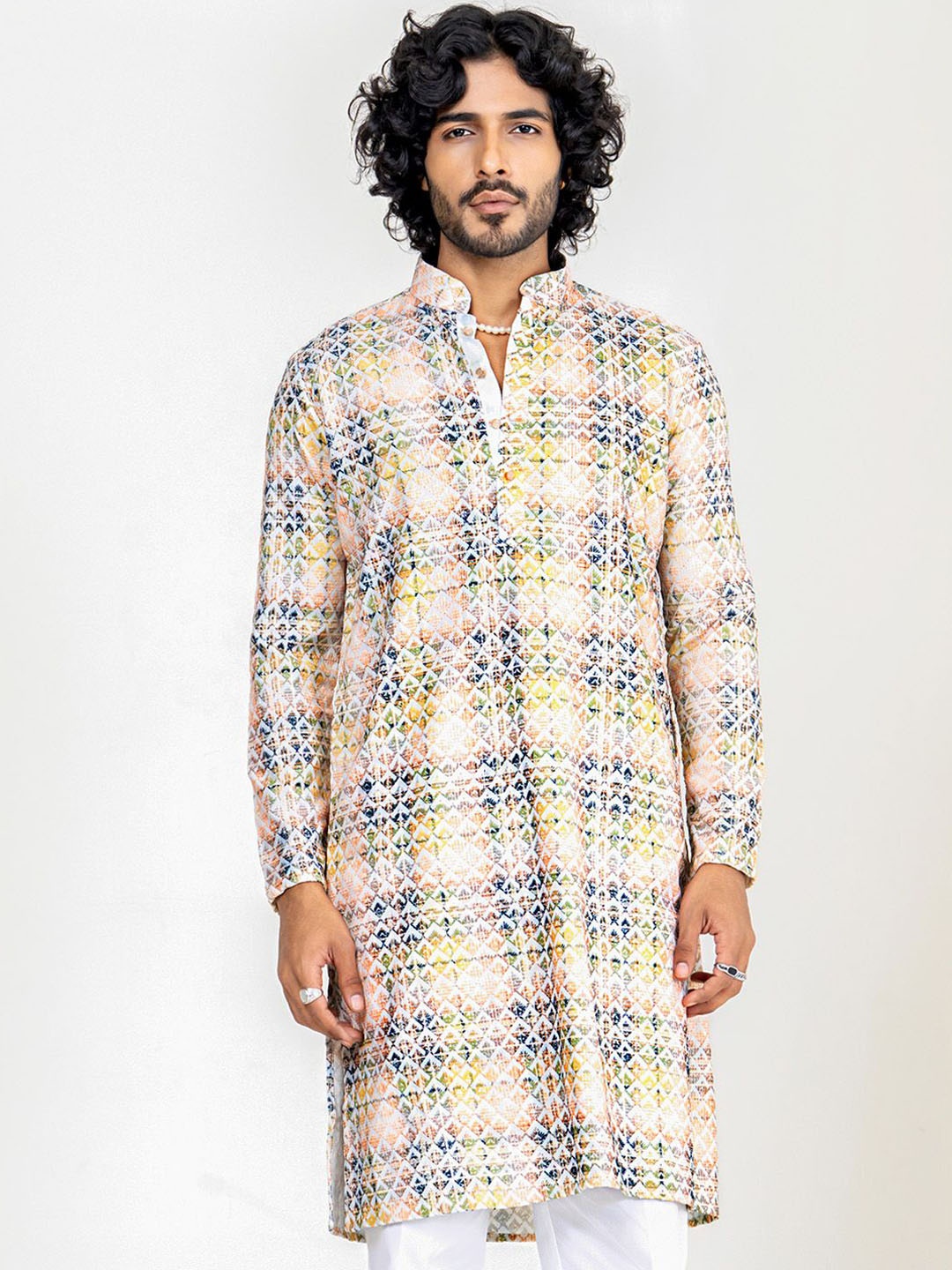 

Tistabene Embroidered Mandarin Collar Thread Work Handloom Straight Kurta, White