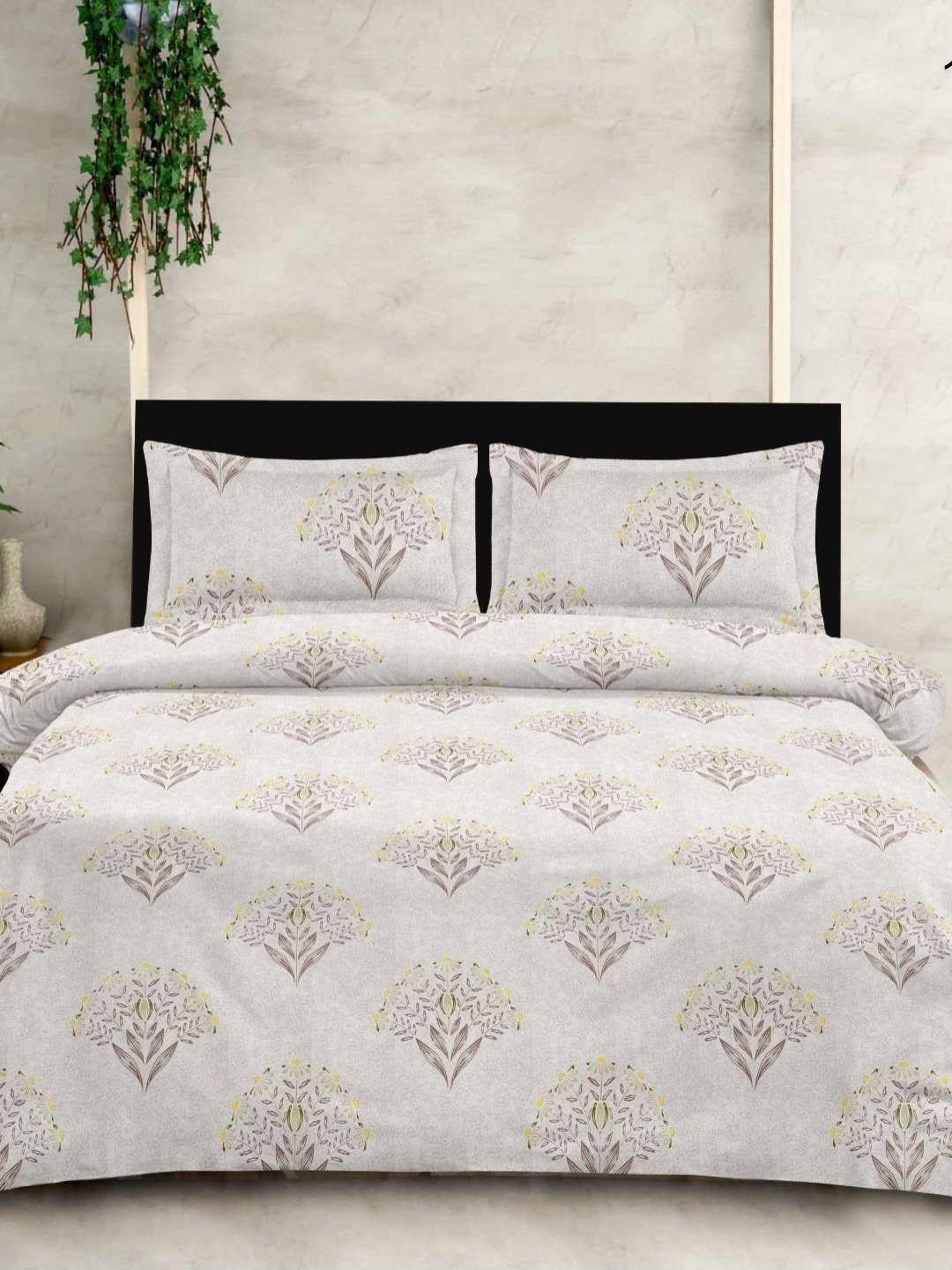 

Sleeping Owls- because your sleep matters Tan 210 TC King Bedsheet Set 2.74 m X 2.74 m
