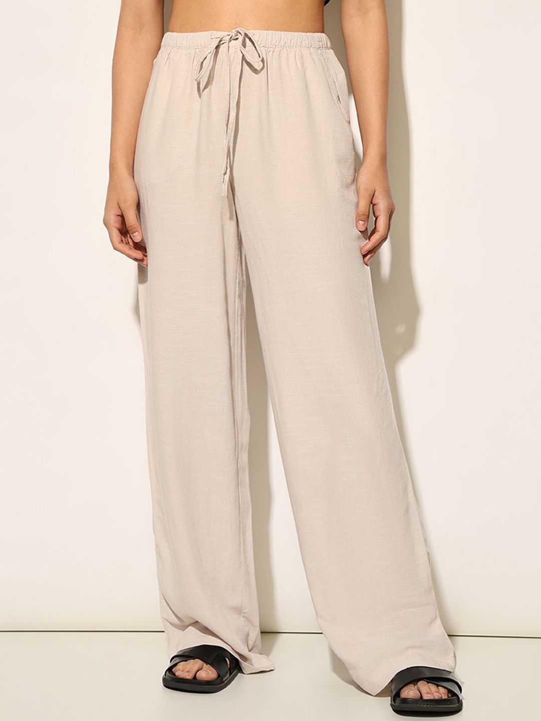 

ONLY Women High-Rise Trousers, Cream