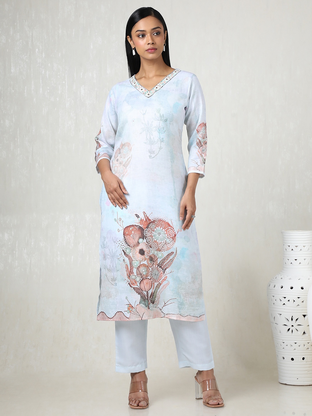 

Soch Women Floral Printed Regular Mirror Work Linen Kurta with Trousers, Blue