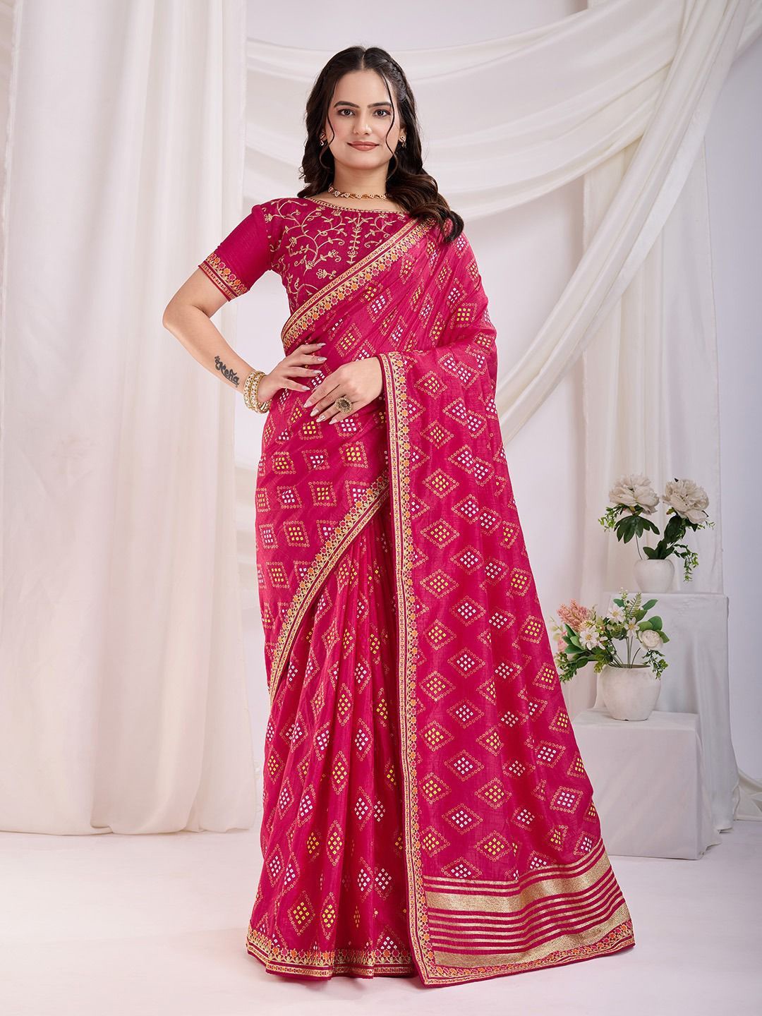 

VenderVilla Bandhani Embroidered Silk Blend Saree, Pink