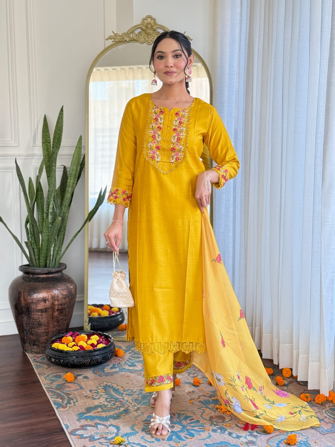 

KAUTIK FABRICS Women Embroidered Regular Thread Work Kurta with Trousers & With Dupatta, Mustard