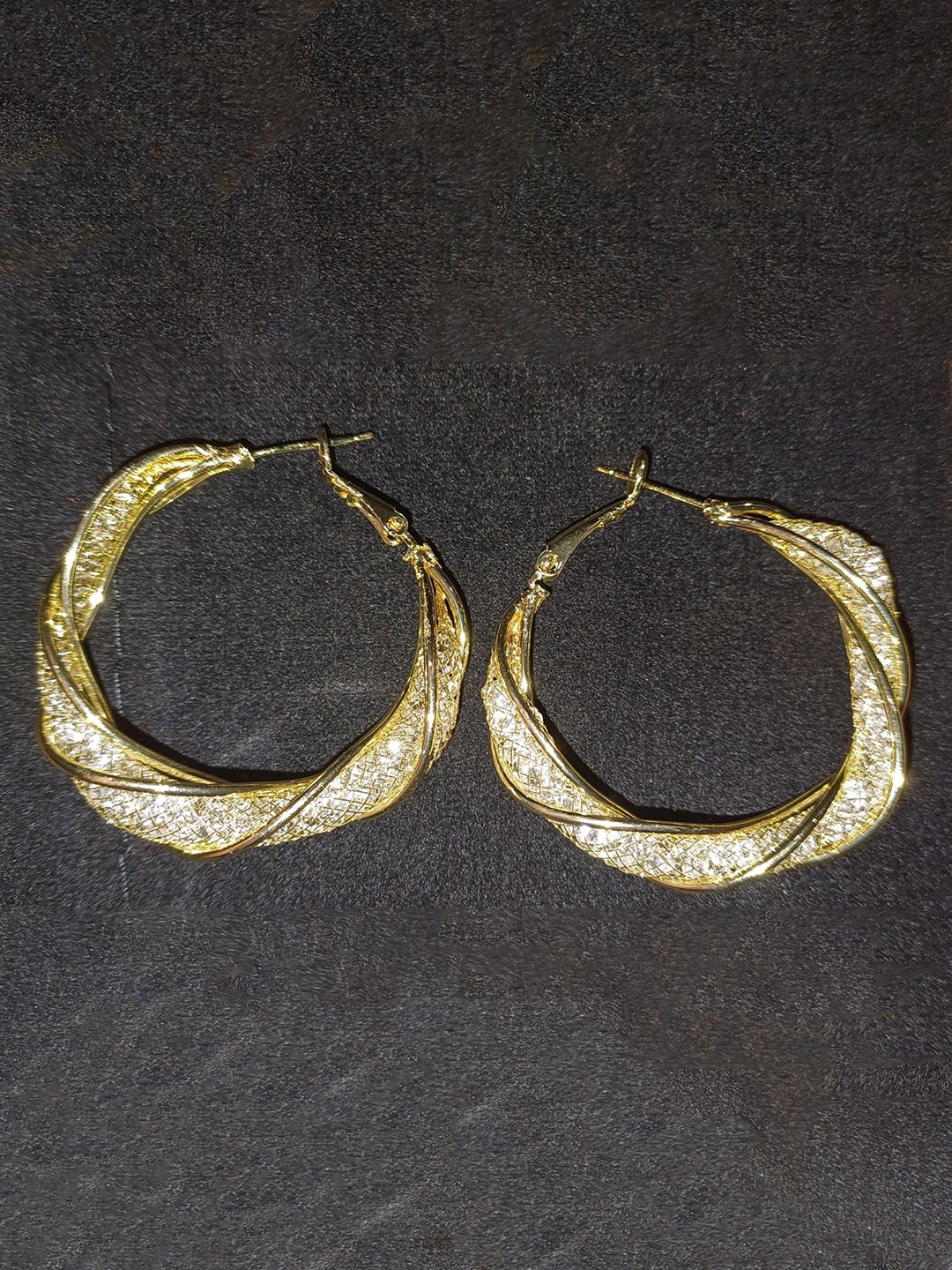 

PolluxCraft Gold Plated Contemporary Shaped Korean Hoop Earrings