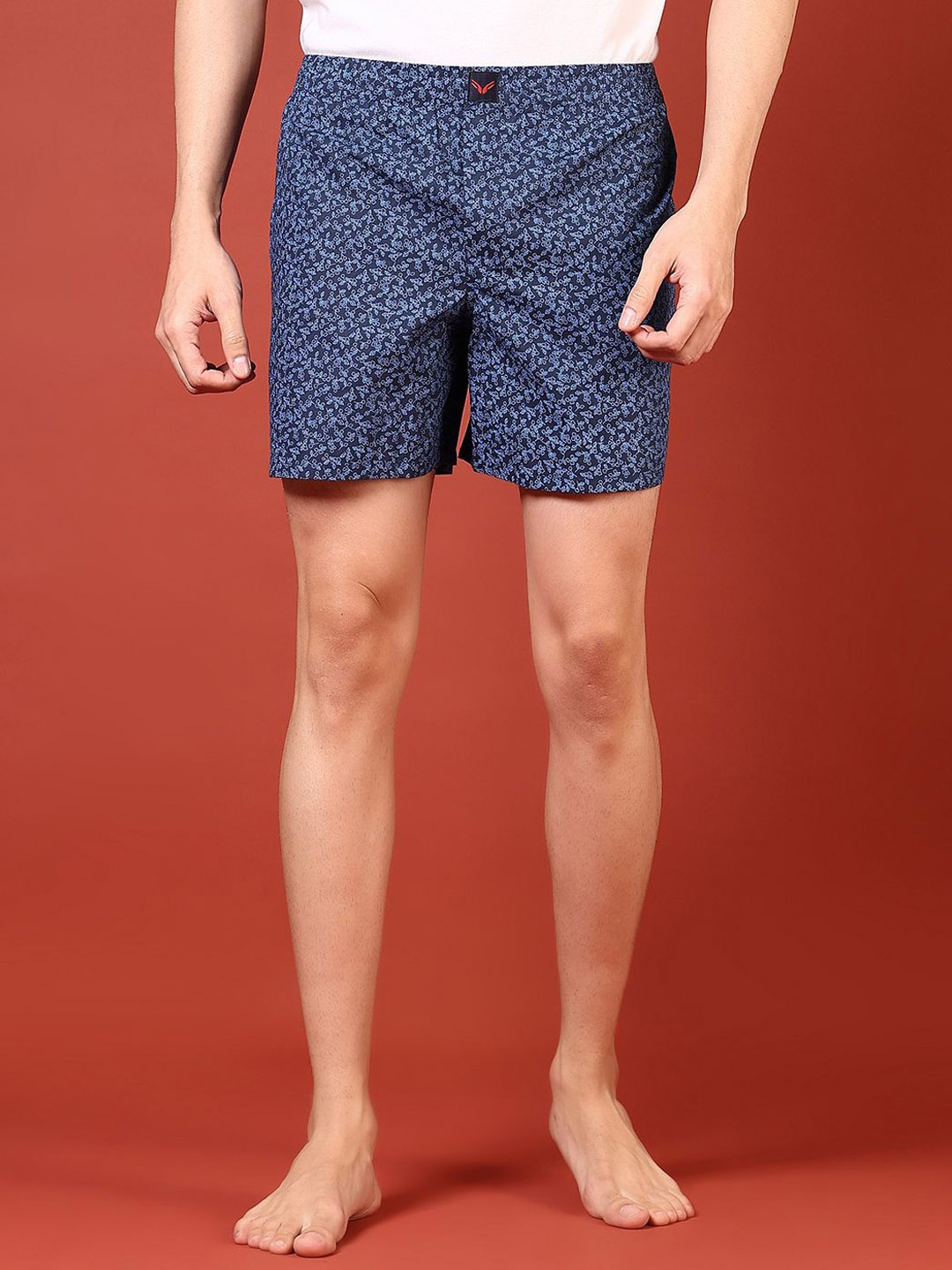 

V-Mart Men Printed Shorts, Navy blue