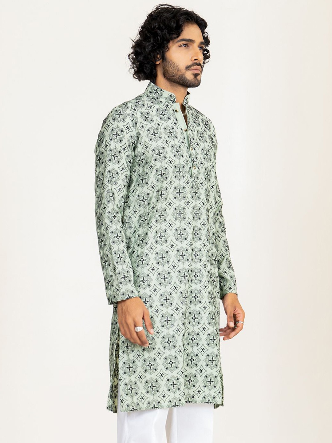 

Tistabene Floral Printed Straight Kurta, Green