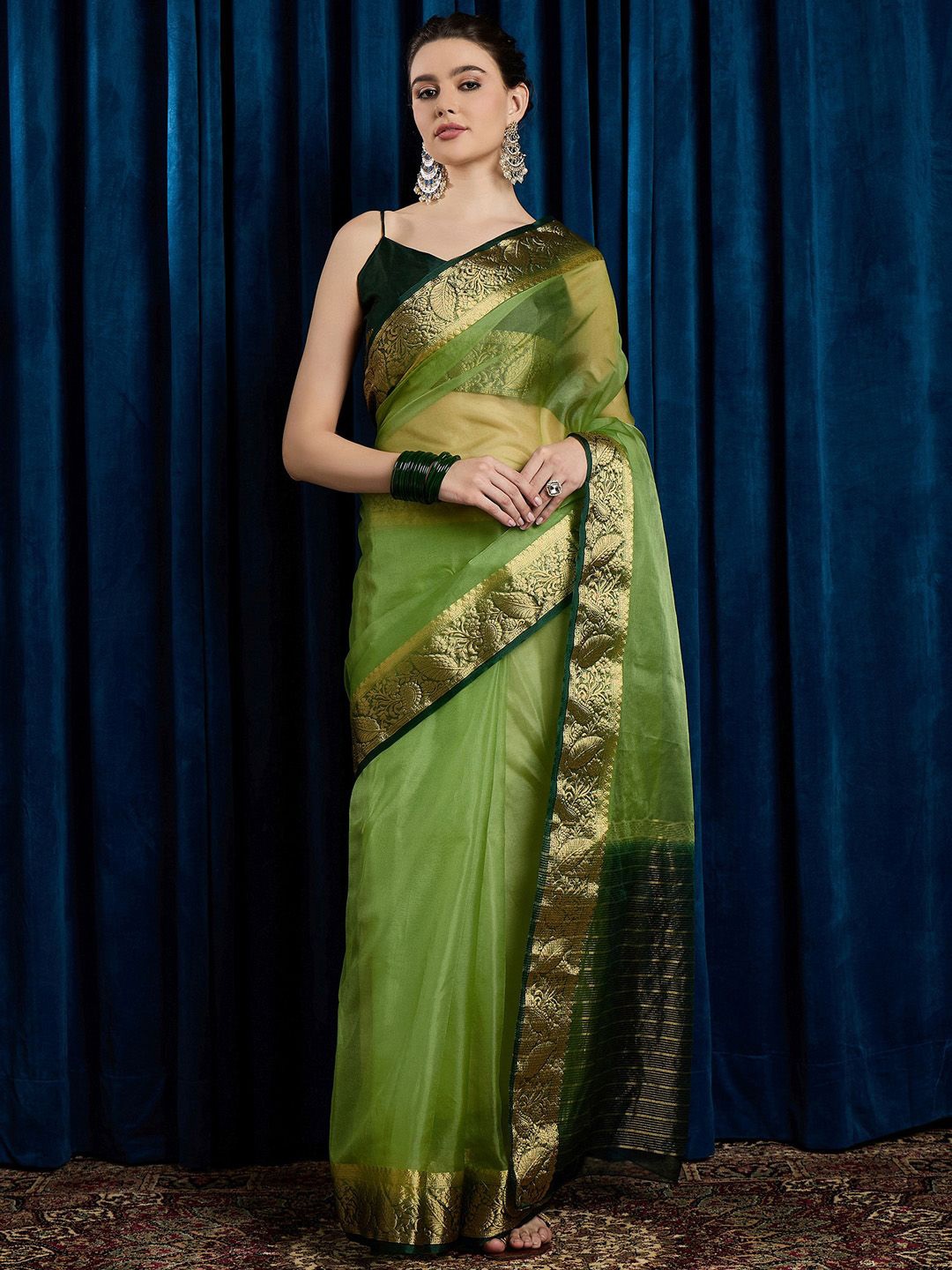 

Mitera Ethnic Motifs Zari Organza Saree, Green
