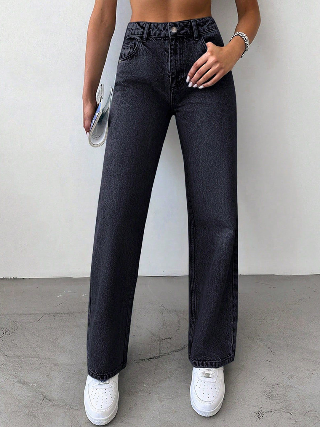 

DressBerry Women Comfort Straight Fit High-Rise Light Fade Acid Wash Stretchable Jeans, Black