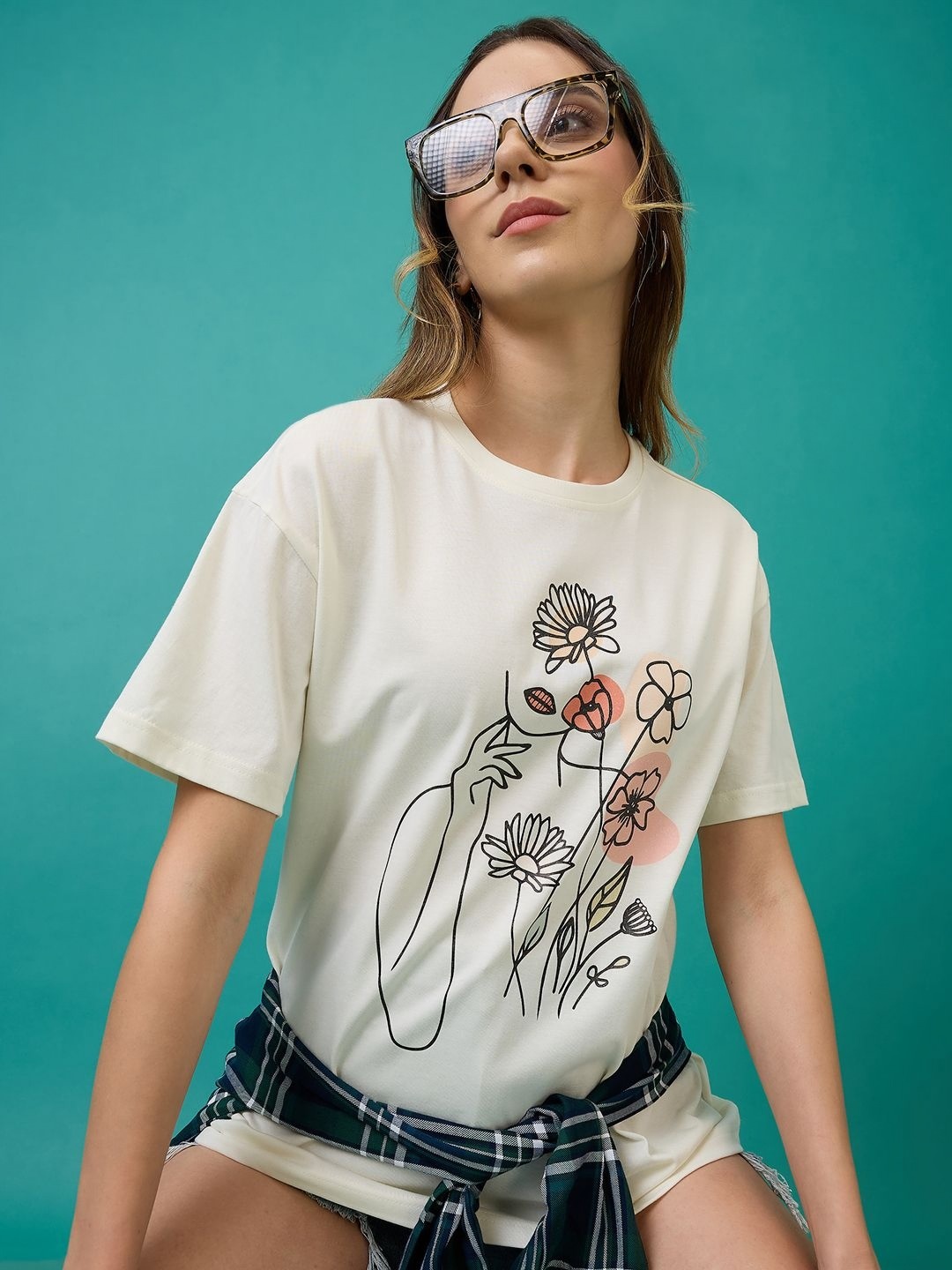 

Mast & Harbour Women Printed T-shirt, Off white