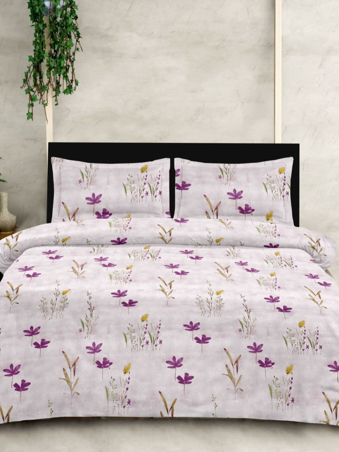 

Sleeping Owls- because your sleep matters Pink 210TC King Bedsheet Set- 2.74m x 2.74m