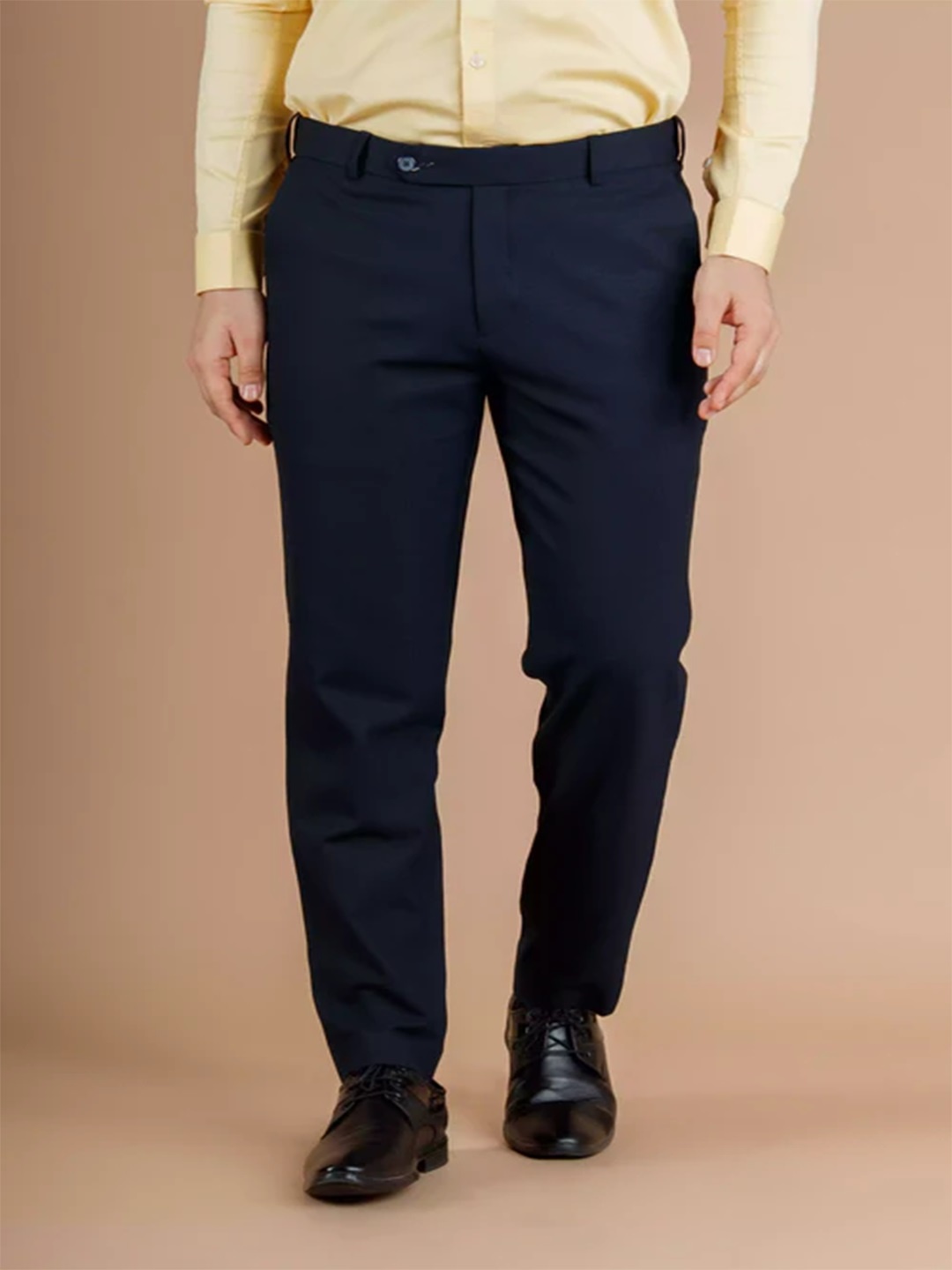 

Muffynn Men Checked Relaxed Straight Fit Easy Wash Trousers, Navy blue