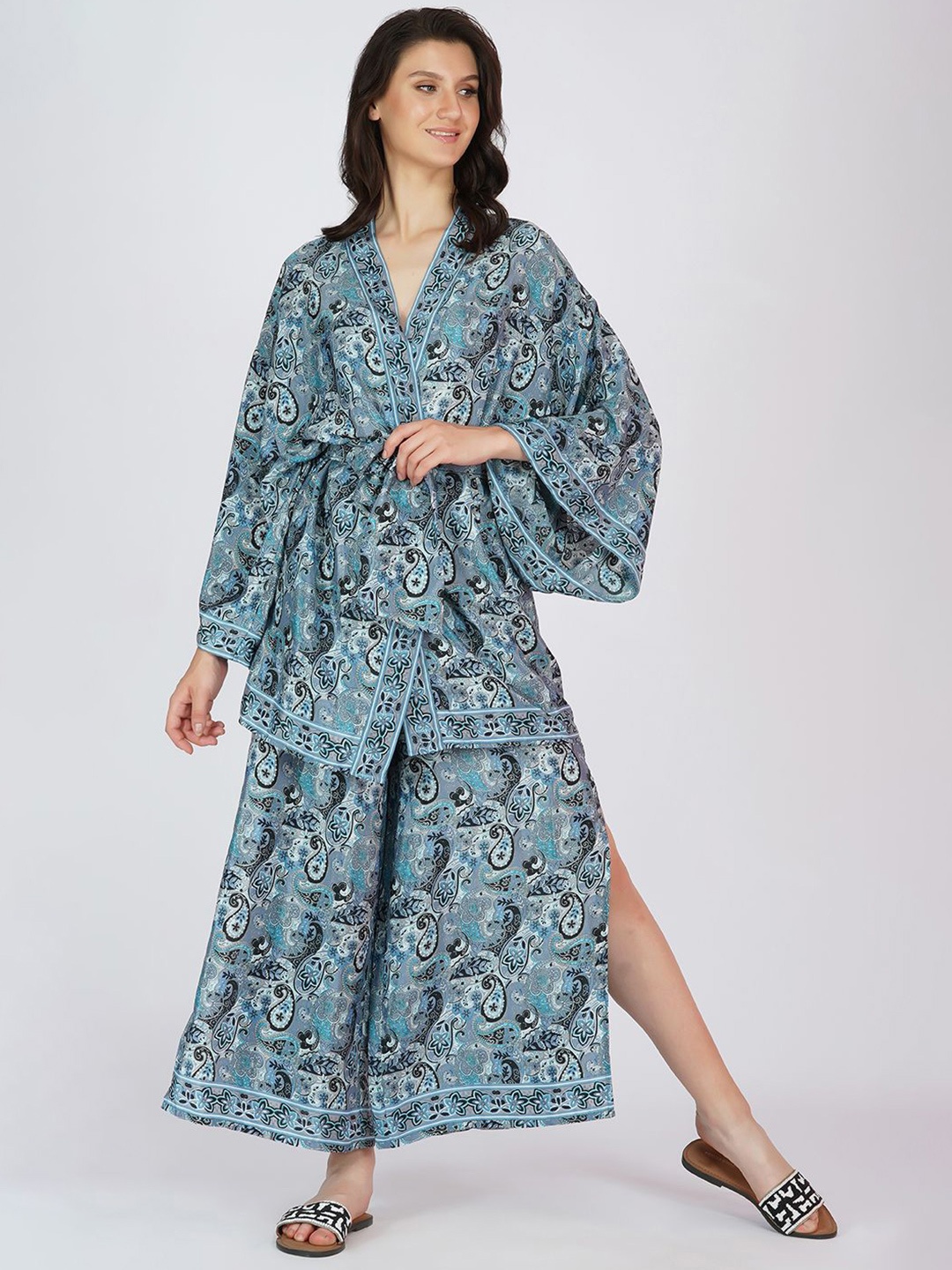 

SZN Paisley Printed V Neck Kimono Style Open Front Shrug, Blue