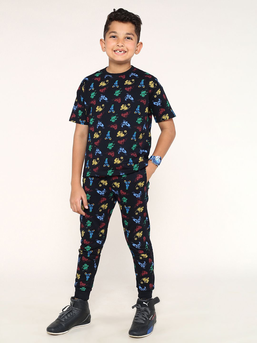 

BONKIDS Boys Abstract Printed Pure Cotton T-shirt With Trouser, Black