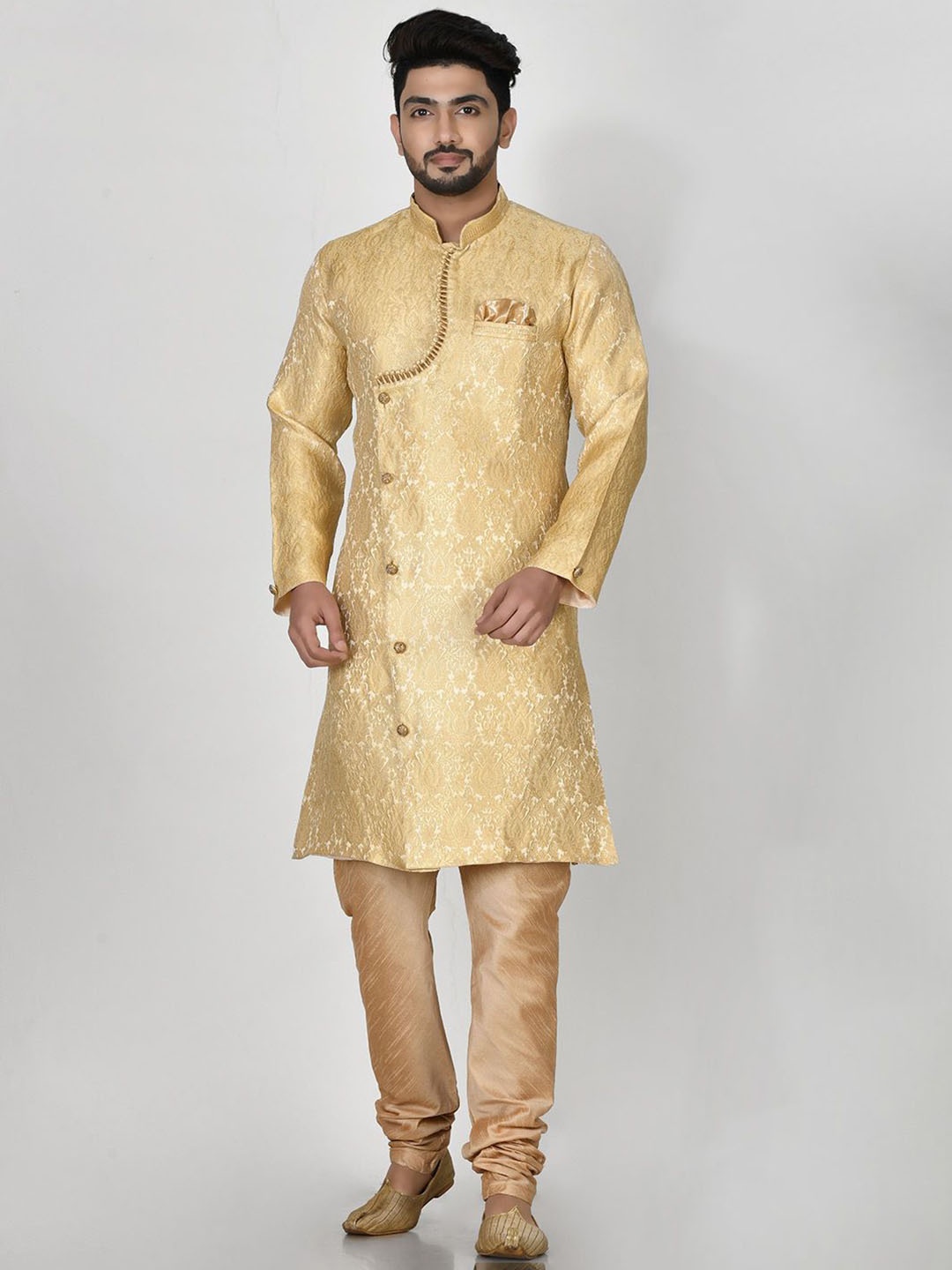 

RANAK Men Regular Kurta with Pyjamas, Gold