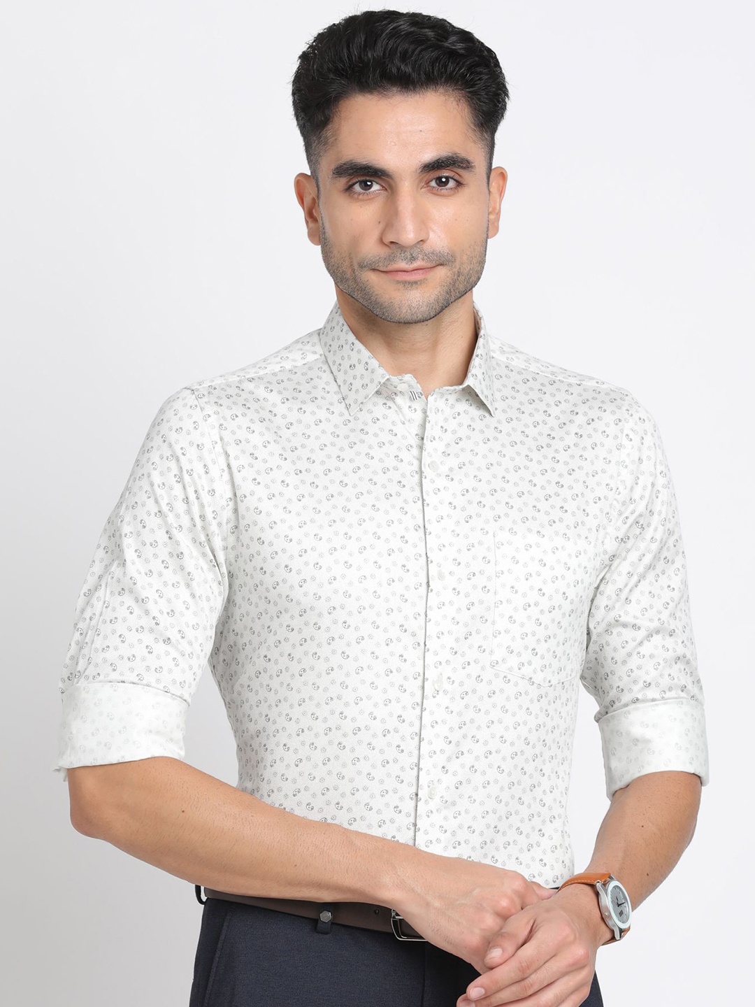 

Turtle Men Standard Opaque Printed Formal Shirt, Grey